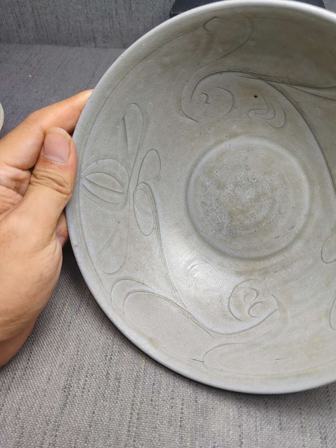 古玩陶瓷(精品)金村窯青瓷刻花大碗(收藏極館藏)拍賣,當(dāng)前價(jià)格0元