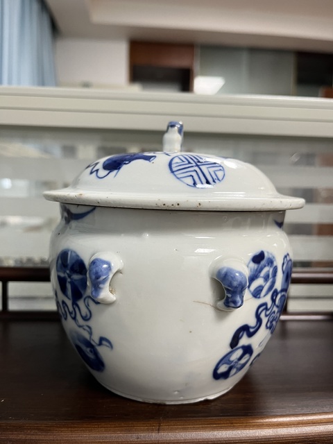 古玩陶瓷晚清光緒暗八仙皮球花四系粥罐拍賣,當前價格988元