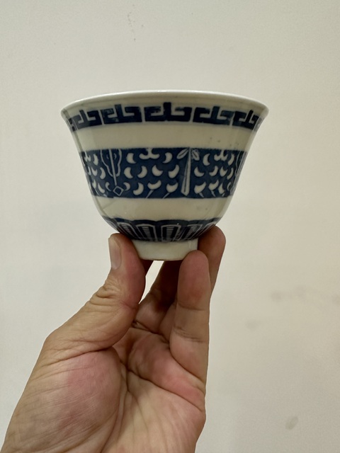 古玩陶瓷放漏民國青花杯拍賣,當(dāng)前價(jià)格999元
