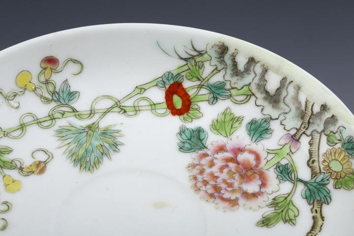 古玩陶瓷民國·粉彩花卉紋小盤一對拍賣，當(dāng)前價格3800元