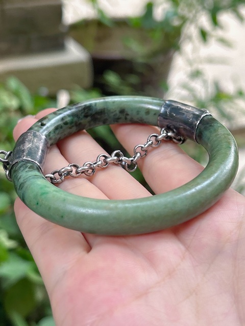 古玩玉器清代果綠色純天然翡翠手鐲拍賣，當前價格2680元
