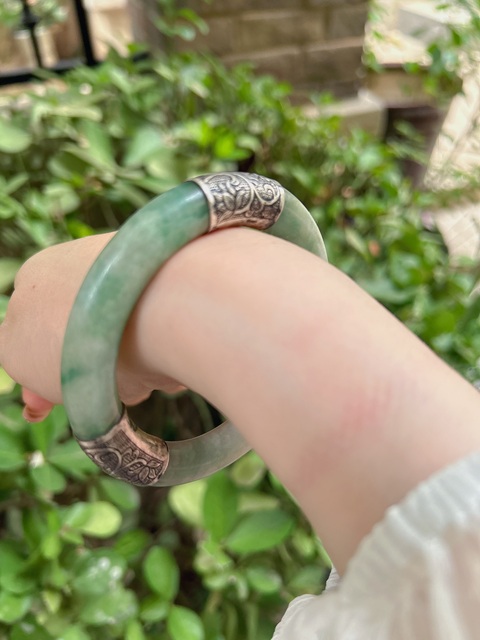 古玩玉器清代天然糯冰種翡翠手鐲拍賣，當前價格8800元