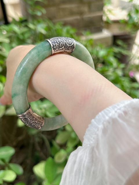 古玩玉器清代天然糯冰種翡翠手鐲拍賣，當前價格8800元