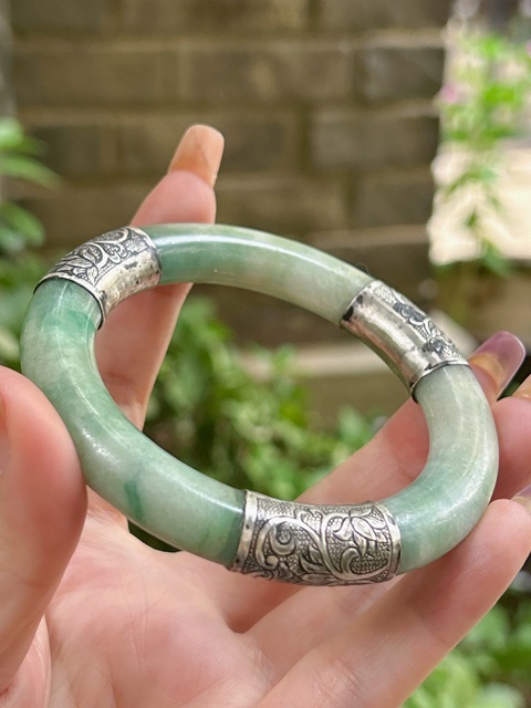 古玩玉器清代天然糯冰種翡翠手鐲拍賣，當前價格8800元