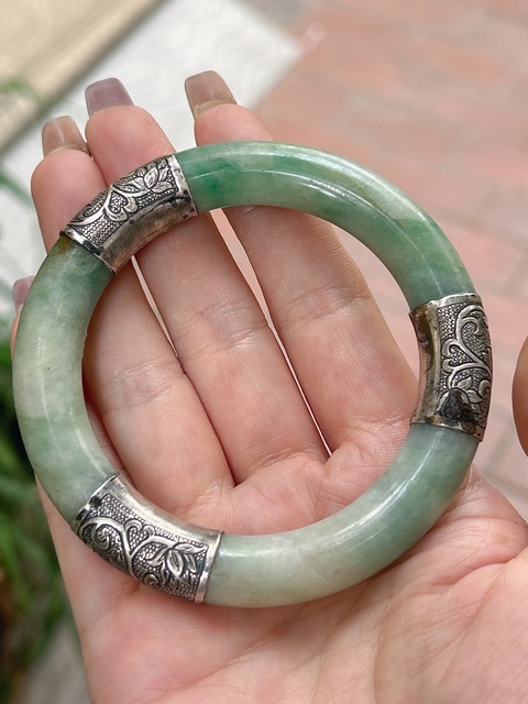 古玩玉器清代天然糯冰種翡翠手鐲拍賣，當前價格8800元