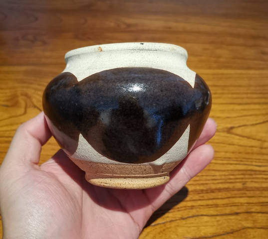 古玩陶瓷金元白釉褐斑茶入拍賣，當前價格1800元