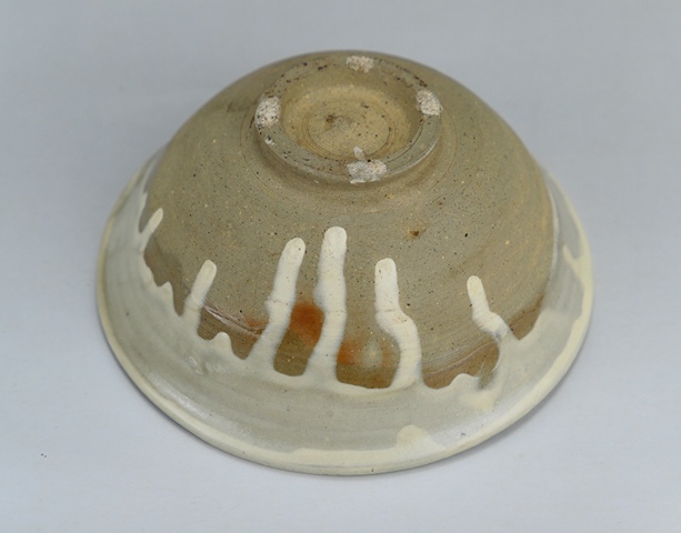古玩陶瓷明代.青花線條紋大碗(1368年-1644年)拍賣,當前價格0元