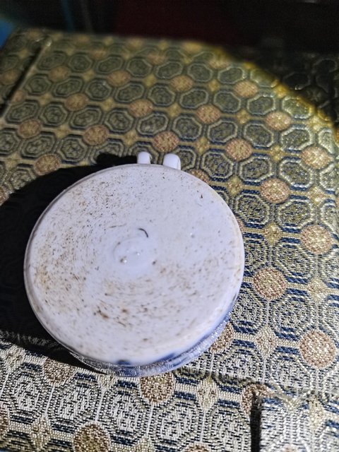 古玩陶瓷青花山水人物紋鳥食罐拍賣，當(dāng)前價(jià)格300元