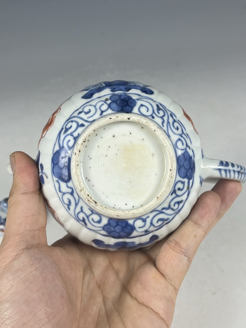古玩陶瓷康熙青花礬紅執(zhí)壺拍賣,當(dāng)前價格4500元