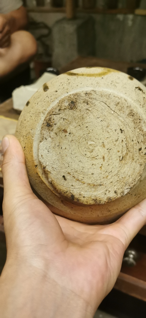 古玩陶瓷相州窯黃釉雙耳罐拍賣,當前價格1500元