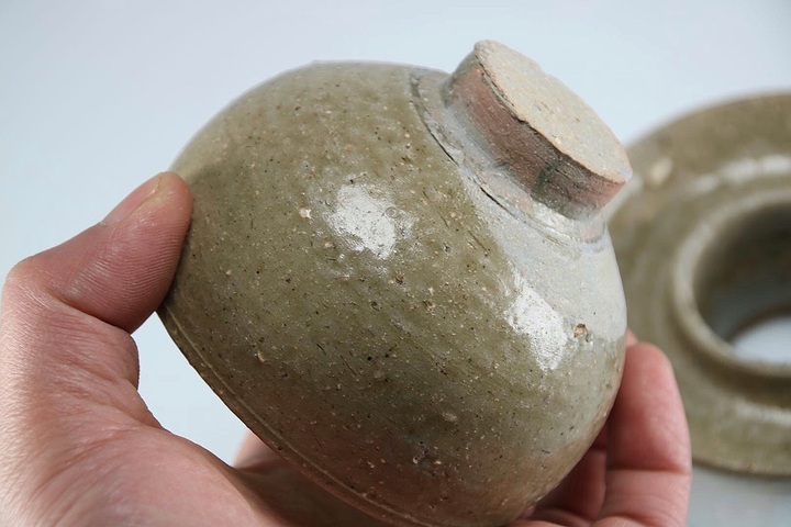 古玩陶瓷晉代越窯青瓷深腹連托盞拍賣,當前價格7568元