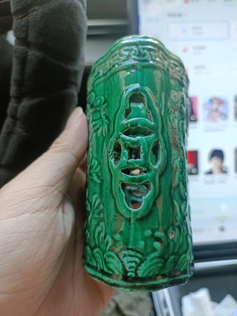 古玩陶瓷民國綠釉筆筒拍賣,當前價格3888元