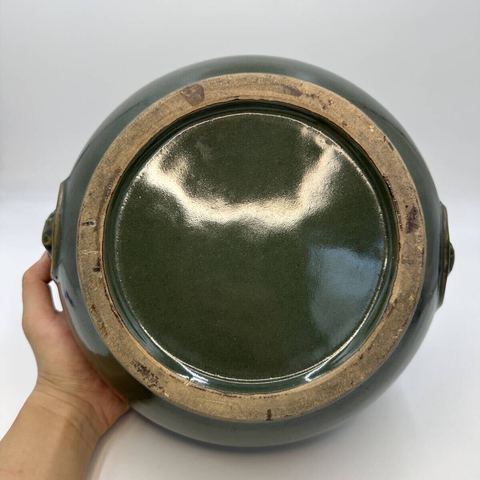 古玩陶瓷茶葉末釉獅耳香爐拍賣,當(dāng)前價格4500元