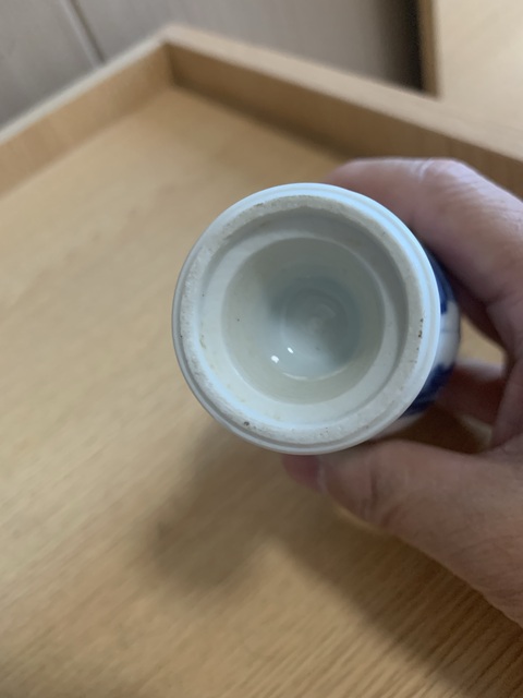 古玩陶瓷清康熙 青花花卉紋四美女圖人物蓋瓶拍賣,當前價格12000元