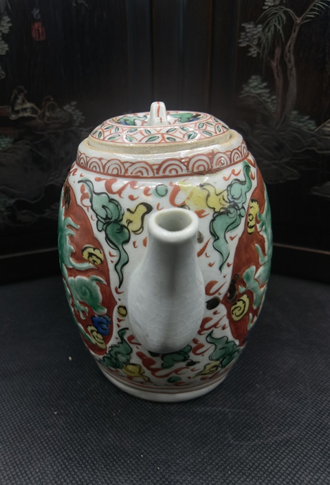 古玩陶瓷五彩龍紋茶壺拍賣,當前價格1980元