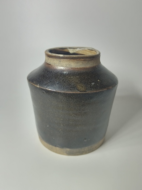 古玩陶瓷元末明初～磁州窯窯變褐釉罐拍賣，當(dāng)前價(jià)格388元