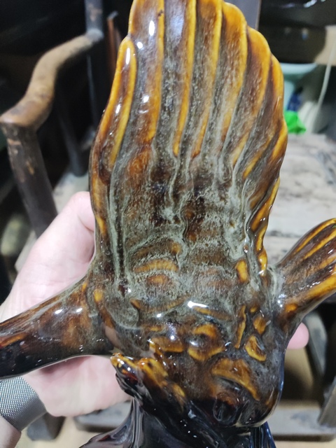 古玩陶瓷70年代河南彩鈞瓷雄鷹展翅塑像拍賣，當前價格228元