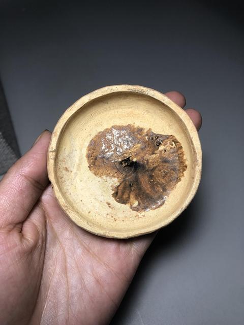 古玩陶瓷宋元，吉州窯黑釉香粉盒拍賣，當前價格1600元