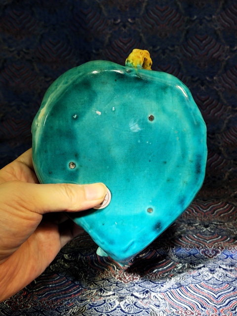 古玩陶瓷【新精品洗太美了】清中晚期素三彩石榴形洗拍賣,當前價格16800元