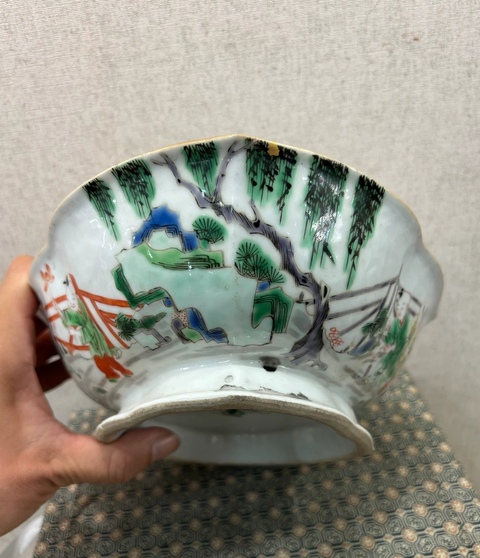 古玩陶瓷晚清五彩嬰戲海棠供碗拍賣,當前價格6500元