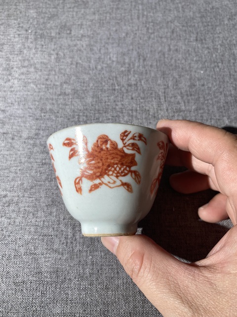 古玩陶瓷民國礬紅杯拍賣,當前價格200元
