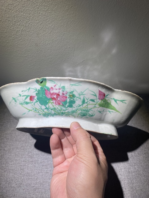 古玩陶瓷粉彩花卉海棠供盤拍賣,當前價格150元