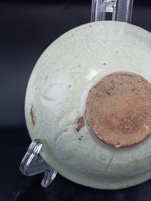 古玩陶瓷元代·青白釉蓮瓣紋碗真品鑒賞圖