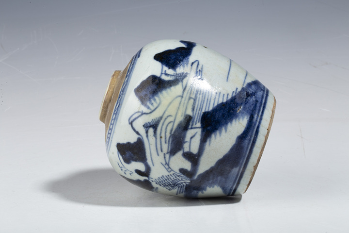 古玩陶瓷清中·青花山水紋小罐
真品鑒賞圖