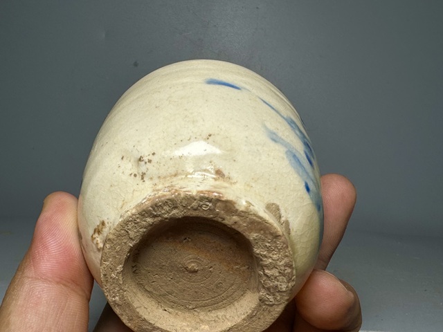 古玩陶瓷深腹杯拍賣,當前價格386元