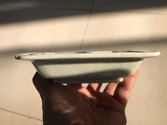 古玩陶瓷青花蓮花紋四方倭角盤拍賣，當前價格1500元