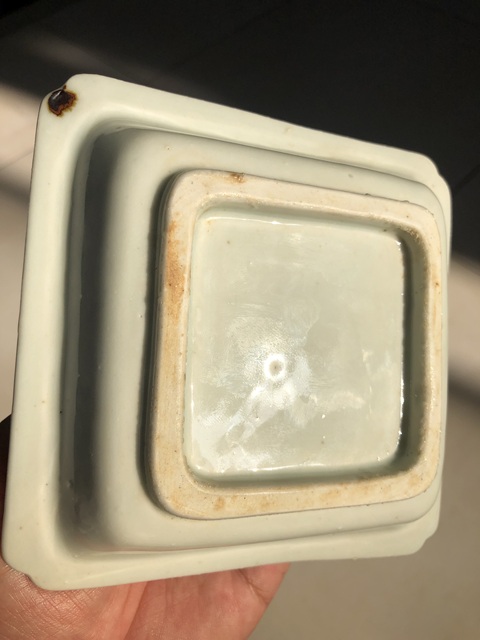 古玩陶瓷青花蓮花紋四方倭角盤拍賣，當前價格1500元