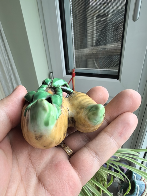 古玩陶瓷晚清同治仿生瓷粉彩貼塑竹筍擺件拍賣,當前價格650元
