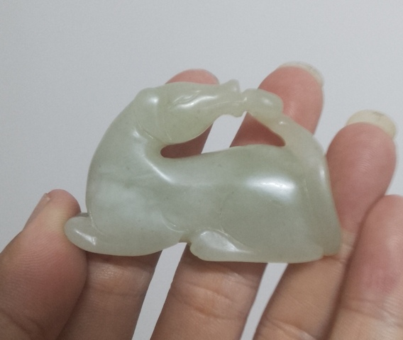 古玩玉器和田玉玉馬拍賣,當前價格288元