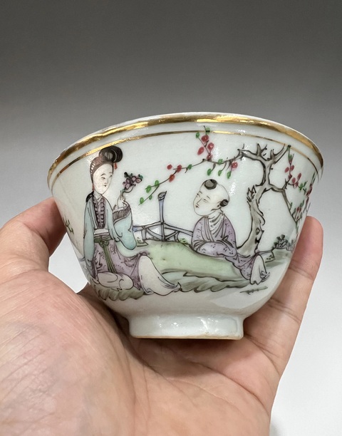 古玩陶瓷民國粉彩仕女教子茶圓拍賣,當(dāng)前價格580元