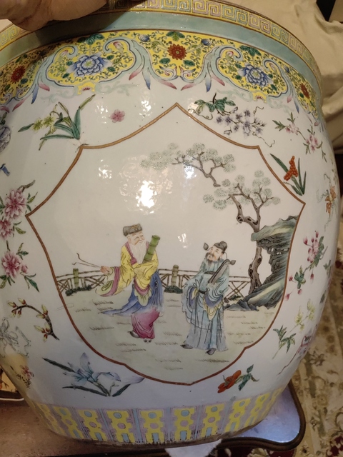 古玩陶瓷粉彩開光八仙人物畫缸拍賣，當前價格98000元