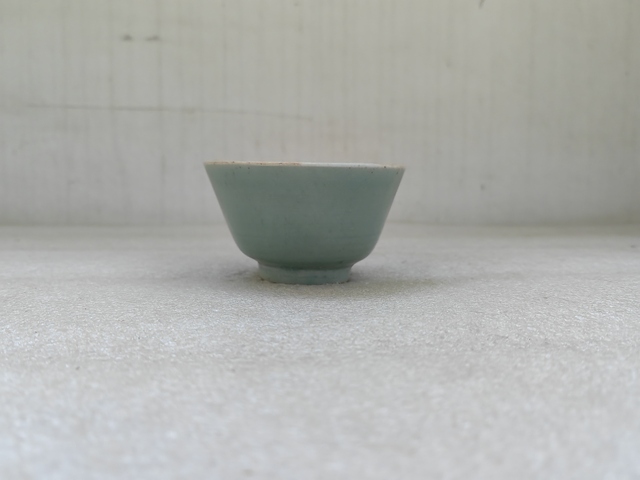 古玩陶瓷豆青釉仰鐘杯拍賣,當前價格480元