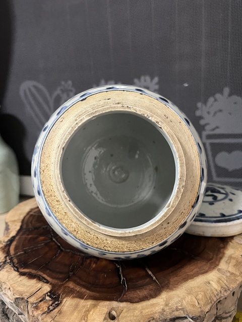 古玩陶瓷明晚期青花福字紋蓋罐拍賣，當前價格2500元