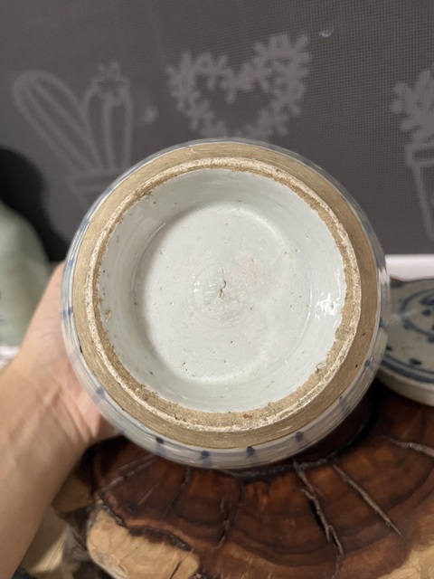 古玩陶瓷明晚期青花福字紋蓋罐拍賣，當前價格2500元