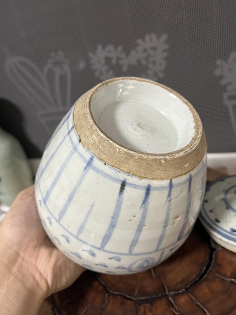 古玩陶瓷明晚期青花福字紋蓋罐拍賣，當前價格2500元