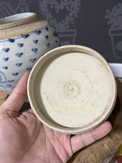 古玩陶瓷明晚期青花福字紋蓋罐拍賣，當前價格2500元