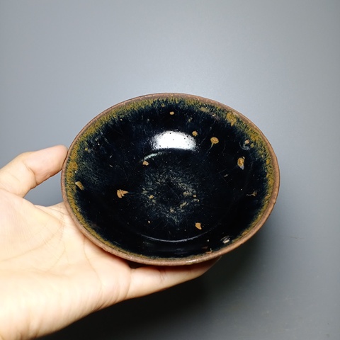 古玩陶瓷金代，黑釉盞拍賣，當(dāng)前價(jià)格1500元