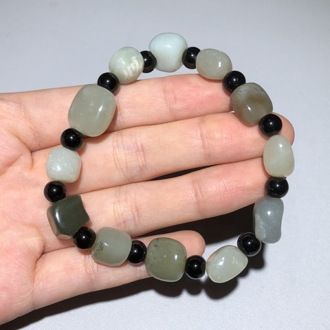 古玩玉器和田玉珠手串拍賣,當(dāng)前價格350元