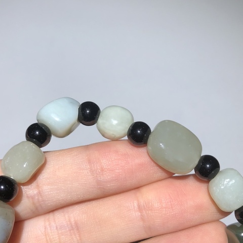 古玩玉器和田玉珠手串拍賣,當(dāng)前價格350元