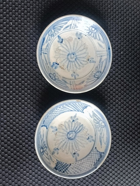 古玩陶瓷明末清初磁州窯青花盤拍賣，當前價格50元
