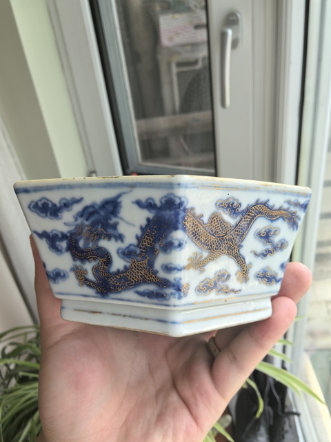 古玩陶瓷道光青花描金趕珠龍紋六方貢碗拍賣，當前價格19500元