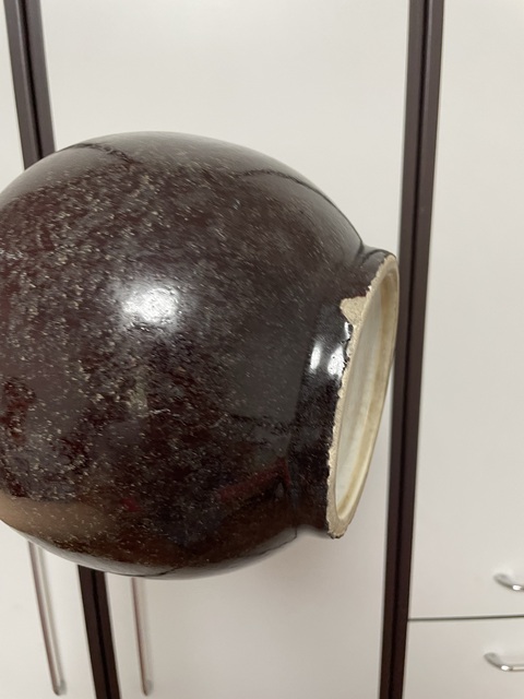 古玩陶瓷郎紅釉天球瓶拍賣，當(dāng)前價格9000元