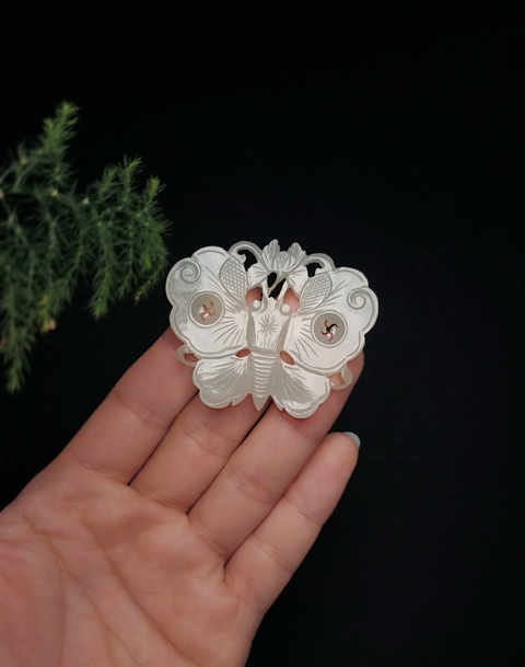 古玩玉器(一口價放漏)清代和田玉雕“蝴蝶佩”拍賣,當前價格4500元