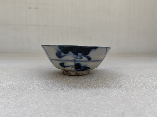 古玩陶瓷青花花卉紋茶碗拍賣，當前價格480元