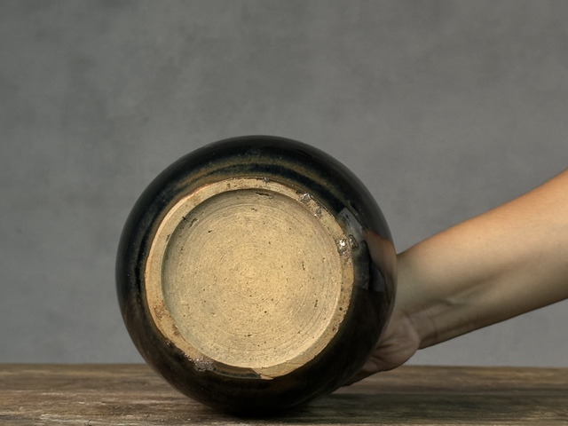 古玩陶瓷清代?黑釉小缸拍賣,當前價格2000元