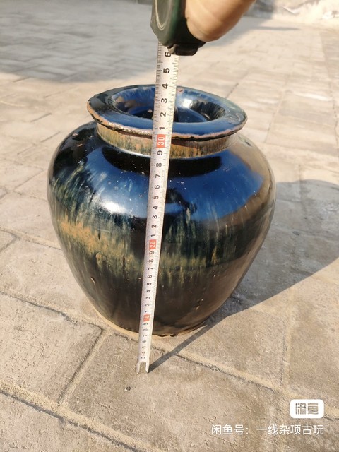 古玩陶瓷黑釉蓋罐拍賣，當(dāng)前價(jià)格2000元